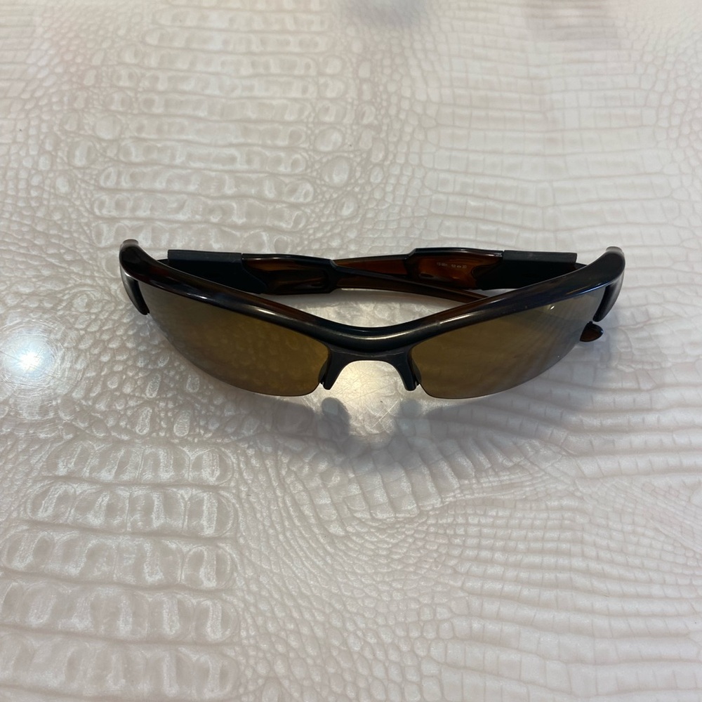 Oakley sunglasses preowned
